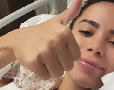 Anitta compartilhou com os fãs sobre seu estado de saúde