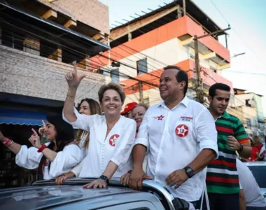 Dilma visitou Lauro de Freitas nesta sexta-feira (21)