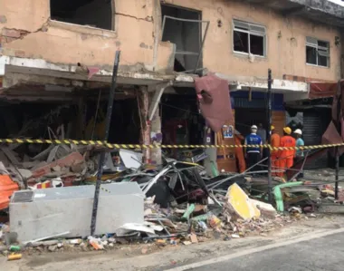 Botijão explode e causa destruição de ao menos 10 imóveis em Salvador