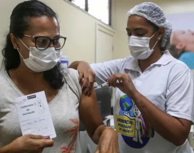 Vacinação segue em Salvador