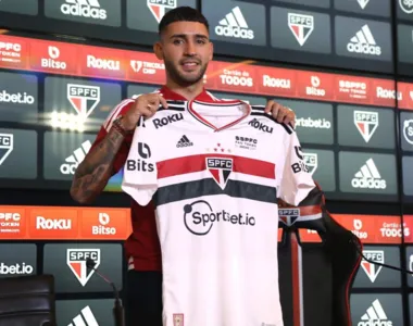 Pelo São Paulo, Nahuel Bustos fez um gol e nove partidas