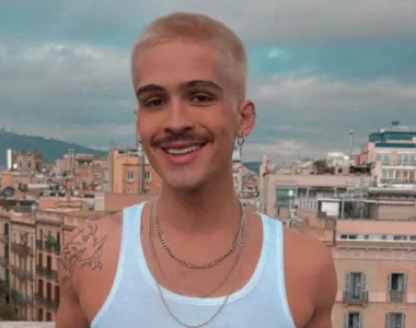 Filho do cantor Leonardo reafirmou novamente sobre sua orientação sexual