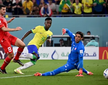 O atacante da Seleção Brasileira está na expectativa para que o companheiro de seleção se recupere de uma lesão no tornozelo