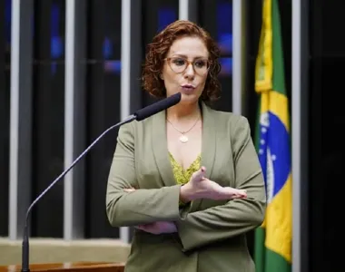 Zambelli não está nos melhores dias com Eduardo Bolsonaro