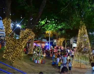 Decoração natalina é inaugurada no bairro de São Caetano, em Salvador