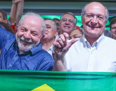 Lula e Alckmin tomam posse no dia 1º de janeiro