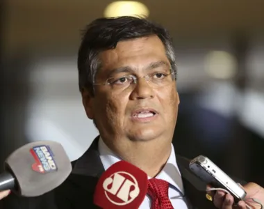 Senador do Maranhão quer dar um basta nos grupos antidemocráticos