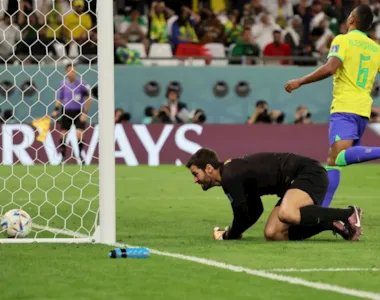 O atual goleiro titular da Seleção Brasileira relata estar com uma “ferida” devido a desclassificação
