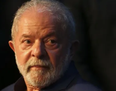 Em mensagem de Natal, Lula lembra vítimas da covid e das chuvas