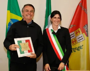Bolsonaro recebeu cidadania honorária