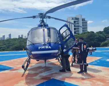 Equipe especializada do Grupamento Aéreo da Polícia Militar contou com apoio do Samu