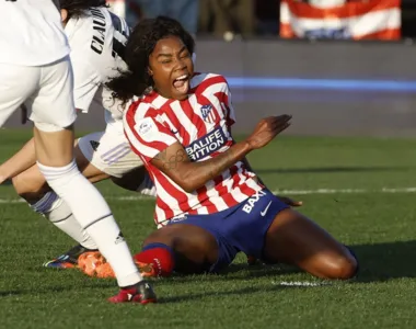 Ludmila rompe ligamento do joelho durante Atlético de Madrid x Real Madrid