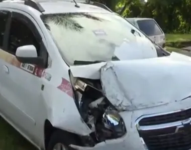 Casal teria batido o carro em perseguição