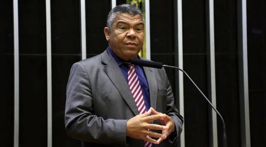 Valmir Assunção pode assumir como ministro do Desenvolvimento Agrário