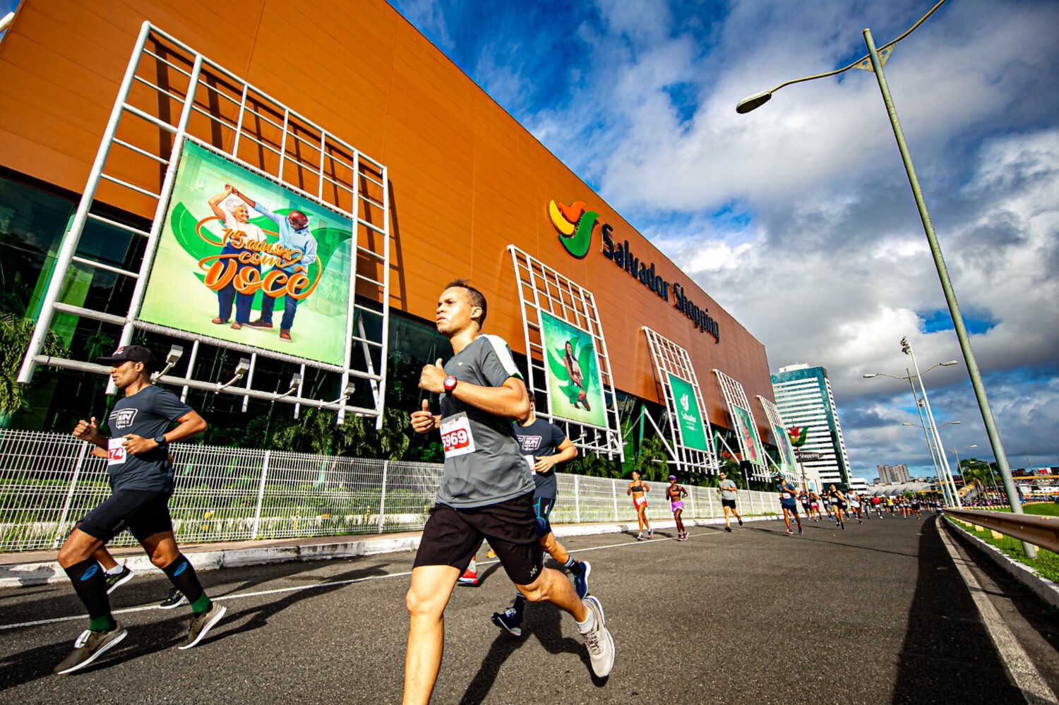 Santander Track&Field Run Series realiza etapa Salvador Shopping Portal Massa