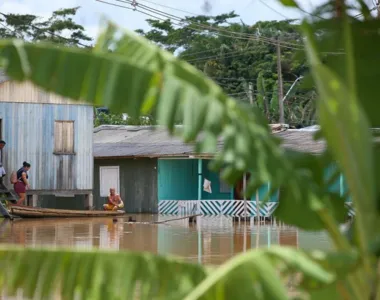 Ruas do Acre em estado de alagamento