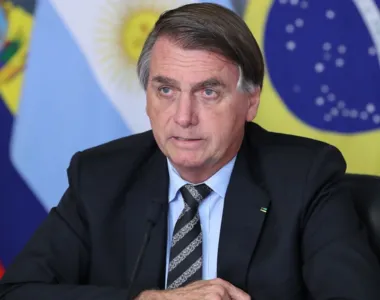 Bolsonaro deixou presidência em janeiro