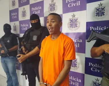 Benjamin Franco da Silva Santos, conhecida pelo nome social como Amanda, recebeu a condenação de 63 anos de prisão