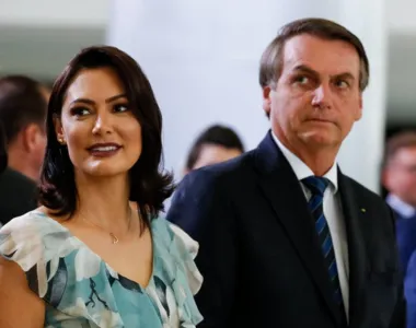 Michelle Bolsonaro esteve no evento ao lado do marido, o ex-presidente Jair Bolsonaro
