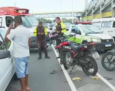 Acidente entre carro e moto deixa uma vítima fatal em Salvador