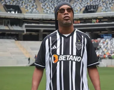 A discussão entre Ronaldinho e Atlético na Justiça recomeçou após inadimplência do clube mineiro