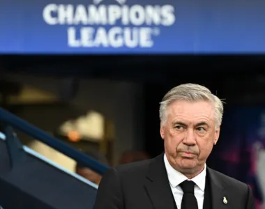 Ancelotti também admitiu que ficou surpreso com a decisão do Comitê de Competição de retirar o cartão vermelho