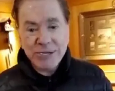 Silvio Santos aparece sem os dentes e viraliza na web