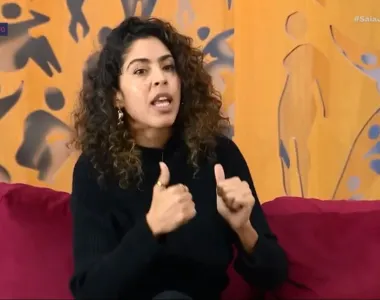 Bela fez a revelação durante o programa Saia Justa (GNT)