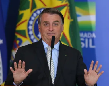 Bolsonaro pede desculpas através das redes sociais