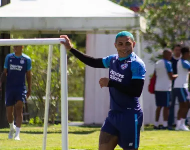 Jacaré participou normalmente do treino desta quinta-feira (20)