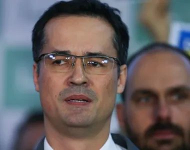 Defesa pede que decisão do TSE seja suspensa até julgamento definitivo