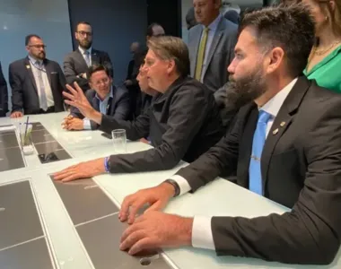 Jair Bolsonaro tentou "fechar questão" contra  Reforma Tributária em reunião do PL
