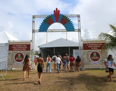 Acampamento indígena na Bahia