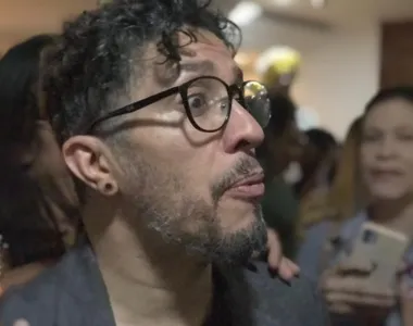 Ex-deputado fala sobre exílio no exterior