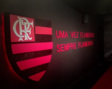 Torcedor do Flamengo confessa ter atirado garrafa que matou jovem palmeirense