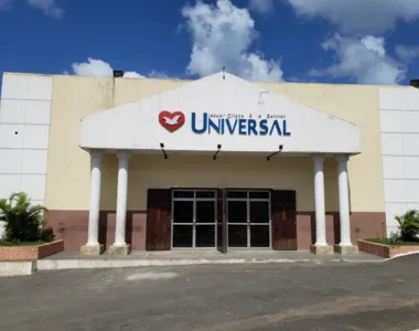 Universal firmou contrato em 2013 para transmissão de programas religiosos no canal 21