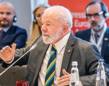 Lula discursa em cúpula de países da Celac e União Europeia