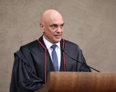 Ministro Alexandre de Moraes marcou julgamento de Bolsonaro para 22 de junho