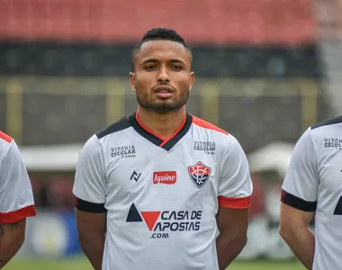 O lateral é cria da base do Vitória e atuou pelo CSA na atual temporada