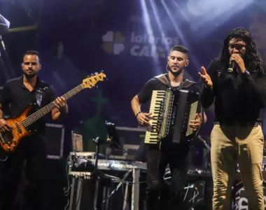 “Cadê seu Namorado” e “Duas” são de autoria do artista