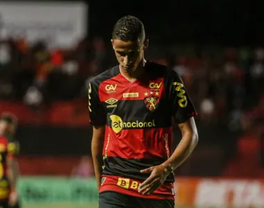 Luciano Juba vive uma relação conturbada com a torcida do Sport