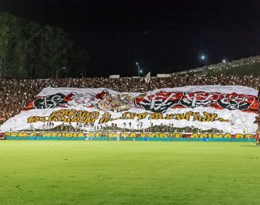 Vitória possui uma média de 15 mil torcedores por jogo no Barradão