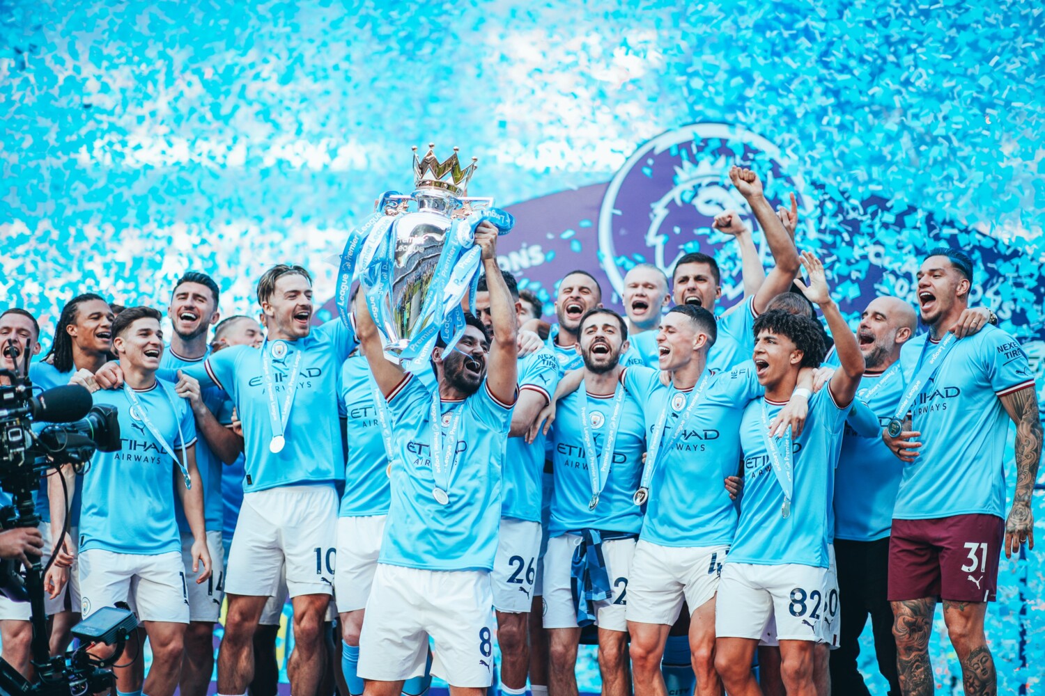 Manchester City tricampeão da Premier League - Dibrou Sports