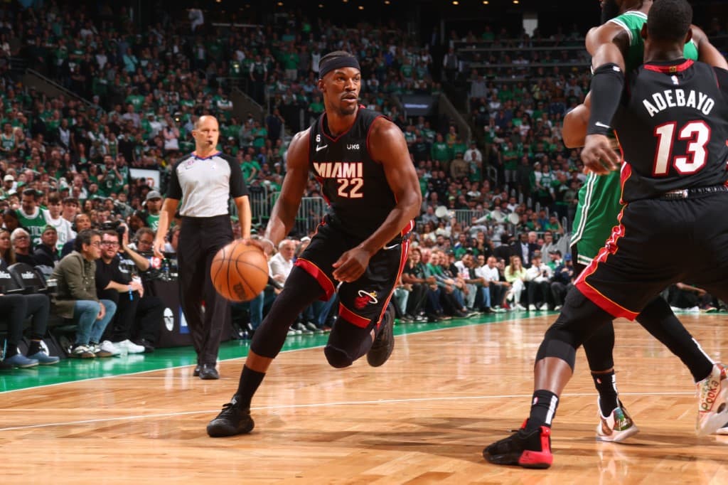 NBA: Miami Heat vence Boston Celtics, fatura Leste e vai à final