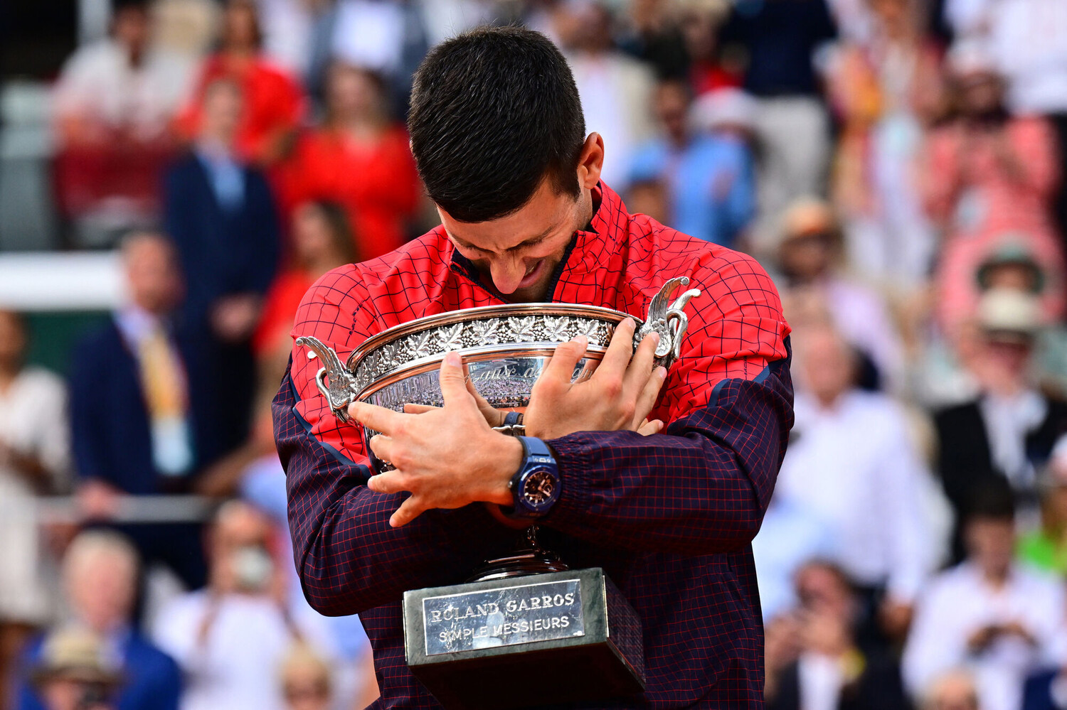 Djokovic é tricampeão em Roland Garros e chega a 23 Grand Slams, tênis