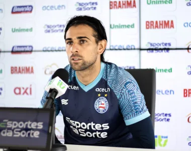 Acevedo em entrevista coletiva desta terça-feira (24)