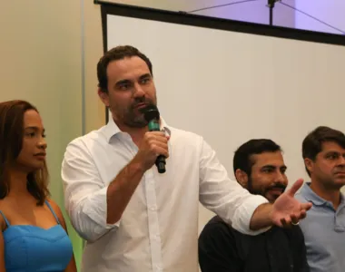 Adolfo Viana na convenção do PSDB em Salvador