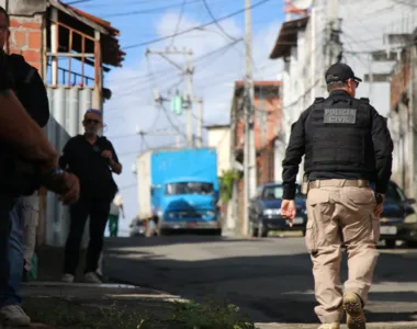 Megaoperação foi iniciada nas primeiras horas desta sexta-feira (22)