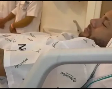 Neymar foi internado em hospital de Belo Horizonte para passar por cirurgia no joelho