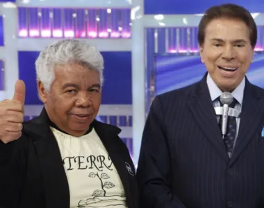 Roque ao lado de Silvio Santos